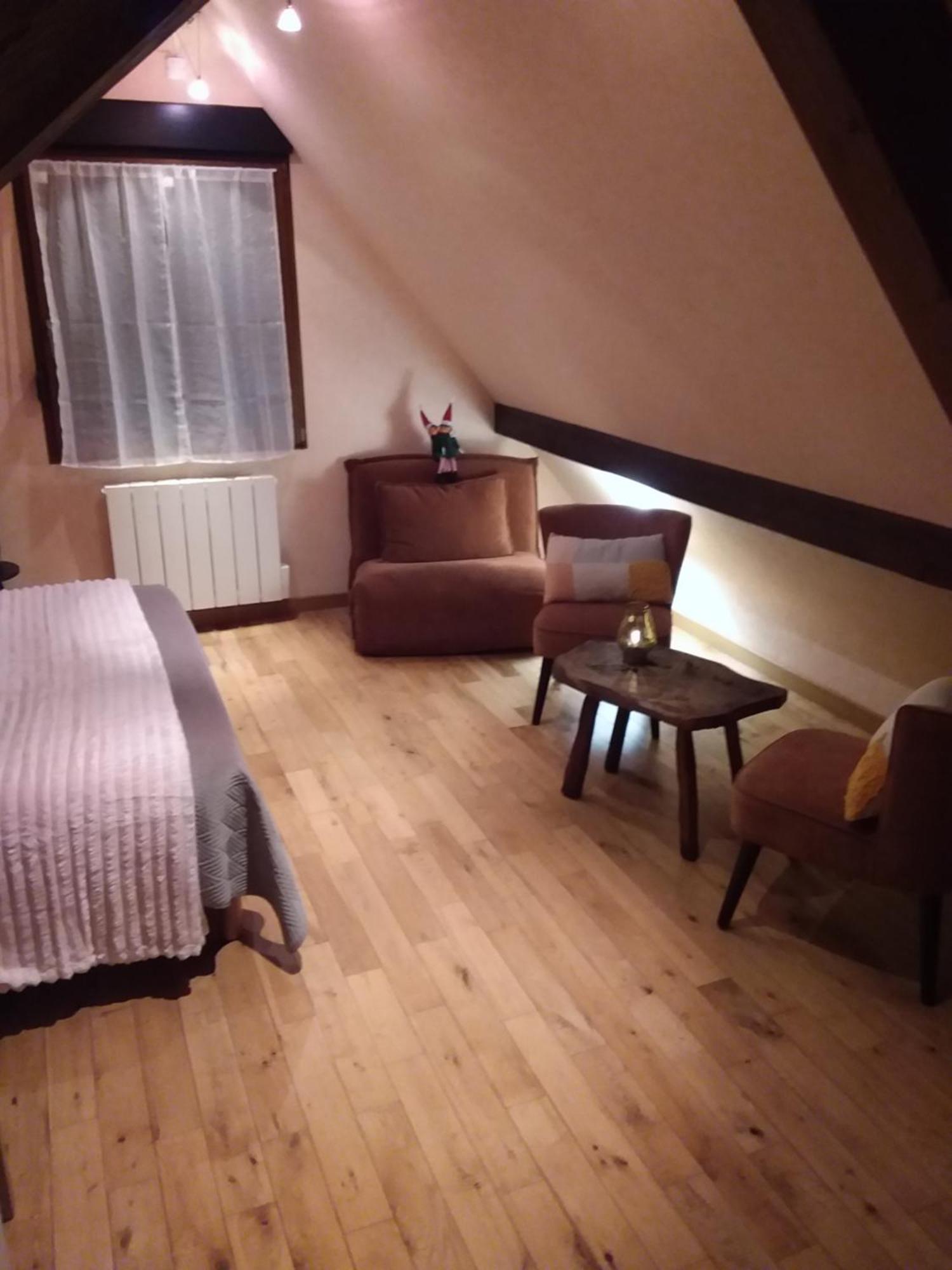 Bed and Breakfast Ferme Du Mouton Noir Lautenbachzell Exterior foto